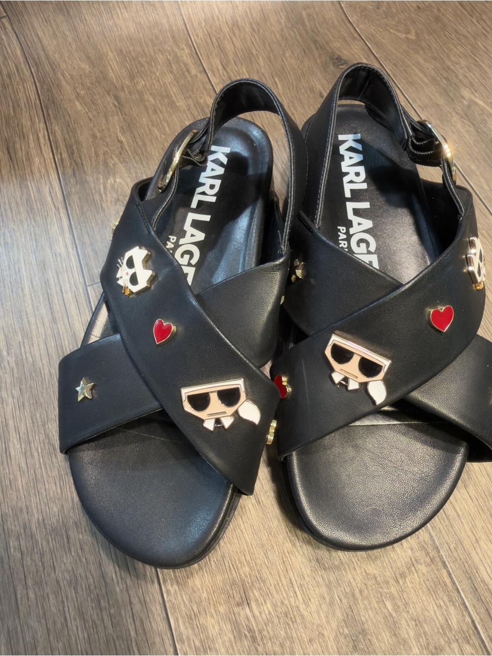 Karl Lagerfeld Paris Bexli sandals black charm slingback wedge women’s size 8 - Picture 2 of 9